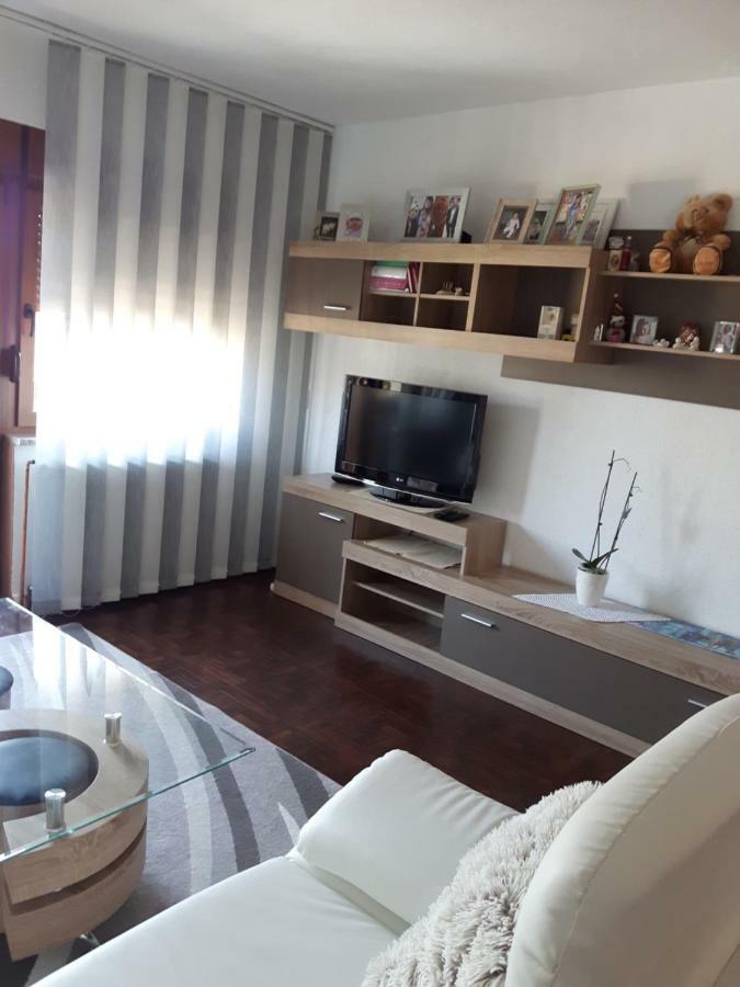 Apartman Petra & Tena Slunj Exteriör bild