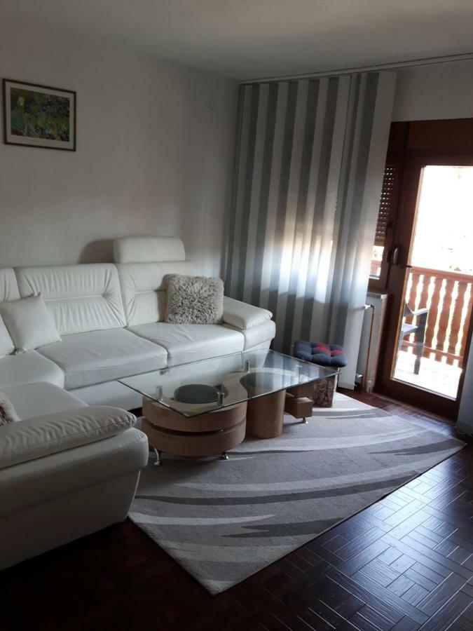 Apartman Petra & Tena Slunj Exteriör bild