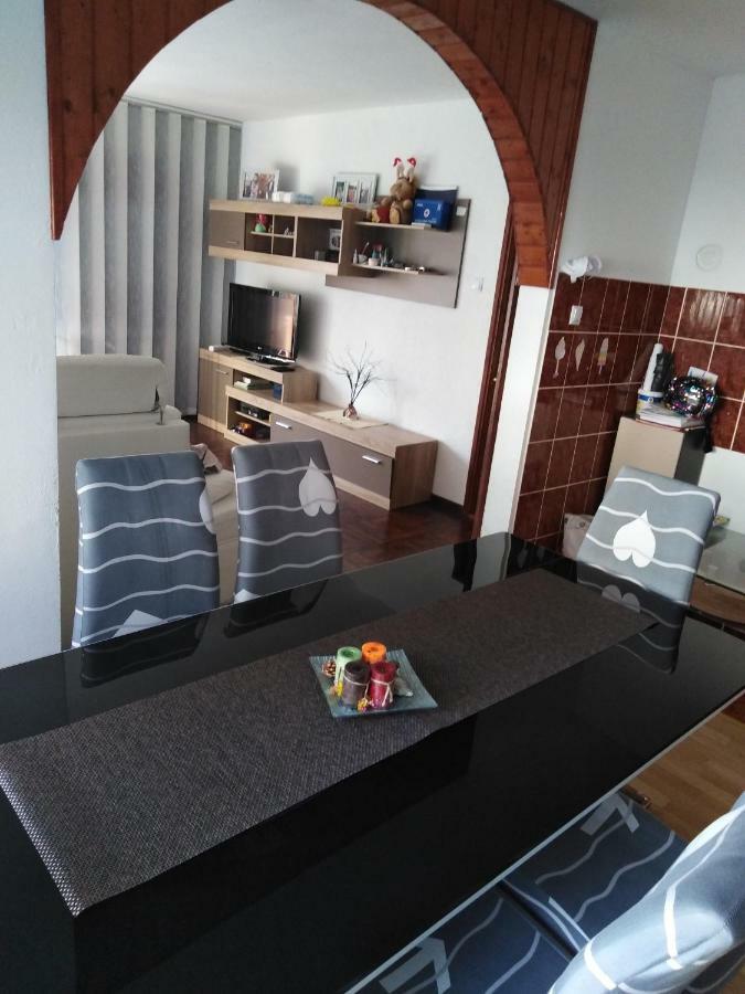 Apartman Petra & Tena Slunj Exteriör bild